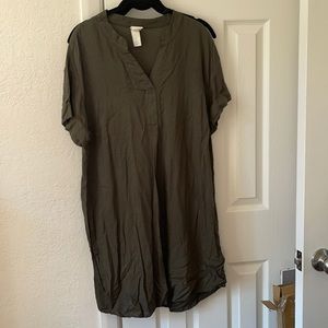 2 for $40 dresses 🌻 Short sleeve mini shirt dress